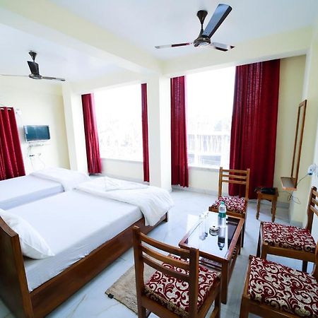Rishika Guest House And Banquet Kalkuta Zewnętrze zdjęcie